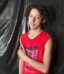 Traicho - Gay Teen boys porn Shows off in Studio