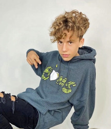 Young Teens Gay Tube Faces 5fc6504774ce8.jpg