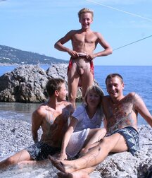 Just Random Guys Nude Boys Porn 2 5f986feb7cdfa.jpg