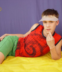 Porn Stin plays with an umbrella Gay Tube 60d0f0412322a.jpg