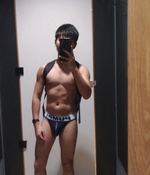 reddit & Grindr gay tube 5fa048d1366fb.jpeg