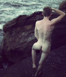 reddit & Grindr gay tube 5fa049fa5d51f.jpeg