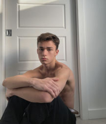 more & more twinks gay tube 5fa366bf84728.png