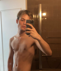 Reddit and tiktok boys porn 5fa455e0b925d.png