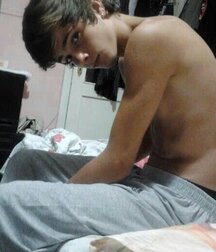 Boy gay tube selfies 5f62289197a00.jpg