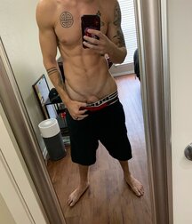 Boy gay tube selfies 5f62289e0492b.jpg