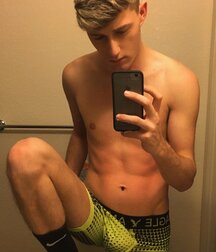 Boy gay tube selfies 5f6228b79c27f.jpg