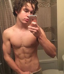 Boy gay tube selfies 5f6228c5a6810.jpg