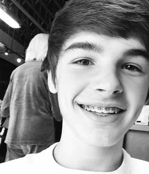 Hunter Geurink set 5f775c9523682.jpg