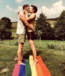 Koralles Twinks - hugs and kisses 15 - no porn 5fed29da668bb.jpg