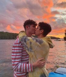 Koralles Twinks - hugs and kisses 15 - no porn 5fed29eb3a286.jpg