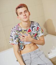 Rubax Felix Enjoys His Big Twink Cock 61410834afbf1.jpg