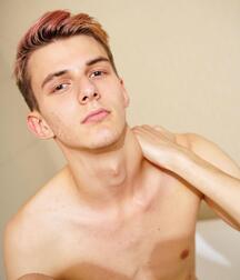 Rubax Felix Enjoys His Big Twink Cock 614108406edef.jpg