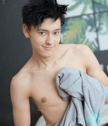 Rubax Hung Twinks Solo Satisfaction 615997636f37c.jpg