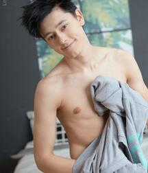 Rubax Hung Twinks Solo Satisfaction 615997656080a.jpg