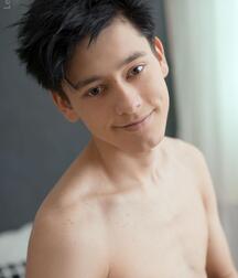 Rubax Hung Twinks Solo Satisfaction 61599768d4765.jpg