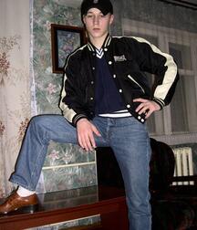 Rubax Gay Teen Boy Porn Shows Off And Cums 61c621d506588.jpg