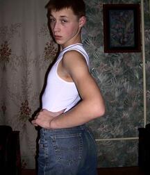 Rubax Gay Teen Boy Porn Shows Off And Cums 61c62276b7114.jpg