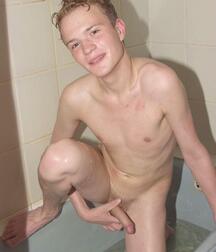 Rubax Gay Boy Porn Jerks Off In Bathroom 61e72ee0840c1.jpg