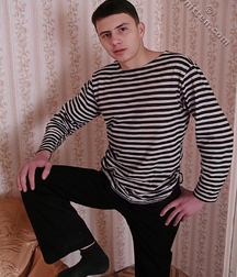 Handsome Ukraine Soldier Eugeny Shows & Cums 623253ebc7679.jpg