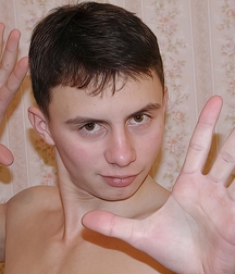 Handsome Ukraine Soldier Eugeny Shows & Cums 62325635ca1dd.jpg