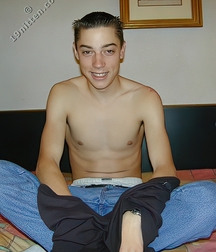 Gay Boy Harold Show Off Porn 623cf3fa12f38.jpg