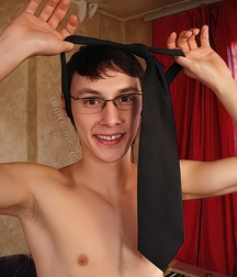 Gay Boy Joker Isn't Joking About His Cumming Porn 624e9b816a950.jpg