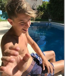 Gay Twinks Porn - 210 - twinks outdoors (no nudes) gay tube 5fde7827cccac.jpg