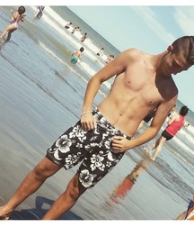 Gay Twinks Porn - 210 - twinks outdoors (no nudes) gay tube 5fde7834bee2b.jpg