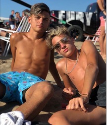 Gay Twinks Porn - 210 - twinks outdoors (no nudes) gay tube 5fde78387501a.jpg