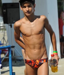 Gay Twinks Porn - 210 - twinks outdoors (no nudes) gay tube 5fde78d4232bd.jpg