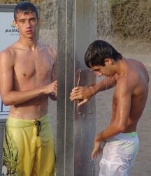 Gay Twinks Porn - 210 - twinks outdoors (no nudes) gay tube 5fde79203db48.jpg