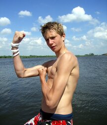 Gay Twinks Porn - 210 - twinks outdoors (no nudes) gay tube 5fde79626ef37.jpg