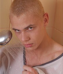 Gay Twinks Porn Tube - 225 - Wiktor shower wank 5fea69f906461.jpg