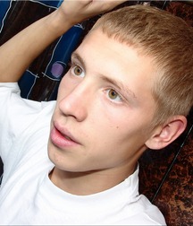 Gay Twinks Porn - 276 - Grisha taking a shower