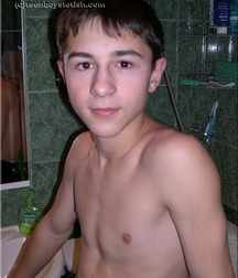 Gay Twinks Porn - 277 - Gora taking a shower 6027013de9a39.jpg