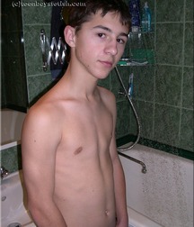 Gay Twinks Porn - 277 - Gora taking a shower 6027017127f3b.jpg