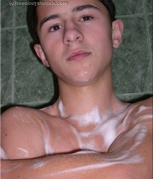 Gay Twinks Porn - 277 - Gora taking a shower 602701e05472b.jpg