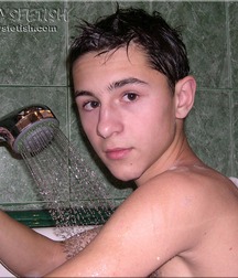 Gay Twinks Porn - 277 - Gora taking a shower 60270214adcc4.jpg