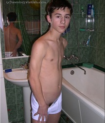 Gay Twinks Porn - 277 - Gora taking a shower 60270281e92bc.jpg