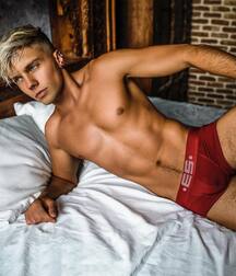 Gay Twinks Porn - 279 - Adam and some beauties 60271f756aafd.jpg