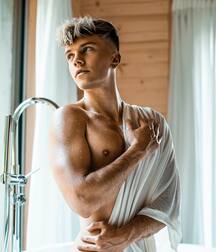 Gay Twinks Porn - 279 - Adam and some beauties 60271f7e88979.jpg
