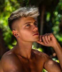 Gay Twinks Porn - 289 - beautiful young men (no nude) 60319b0d367a9.jpg