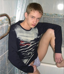 Gay Twinks Porn - 347 - Evdokim takes a shower 6055191bde6e4.jpg