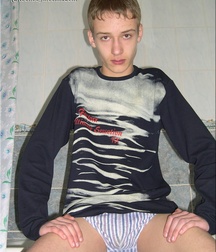 Gay Twinks Porn - 347 - Evdokim takes a shower 6055193228cd7.jpg