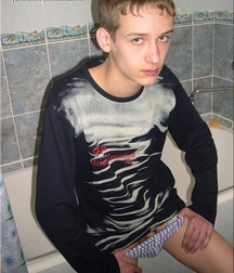 Gay Twinks Porn - 347 - Evdokim takes a shower 6055194aaead0.jpg