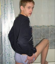 Gay Twinks Porn - 347 - Evdokim takes a shower 60551977e9d0e.jpg