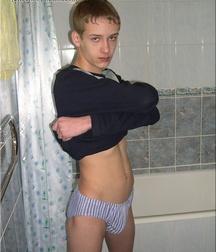 Gay Twinks Porn - 347 - Evdokim takes a shower 60551998a78a6.jpg