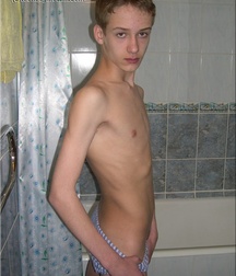 Gay Twinks Porn - 347 - Evdokim takes a shower 605519bc3436f.jpg