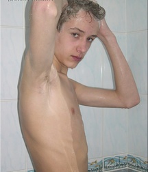 Gay Twinks Porn - 347 - Evdokim takes a shower 60551a3e1b05f.jpg